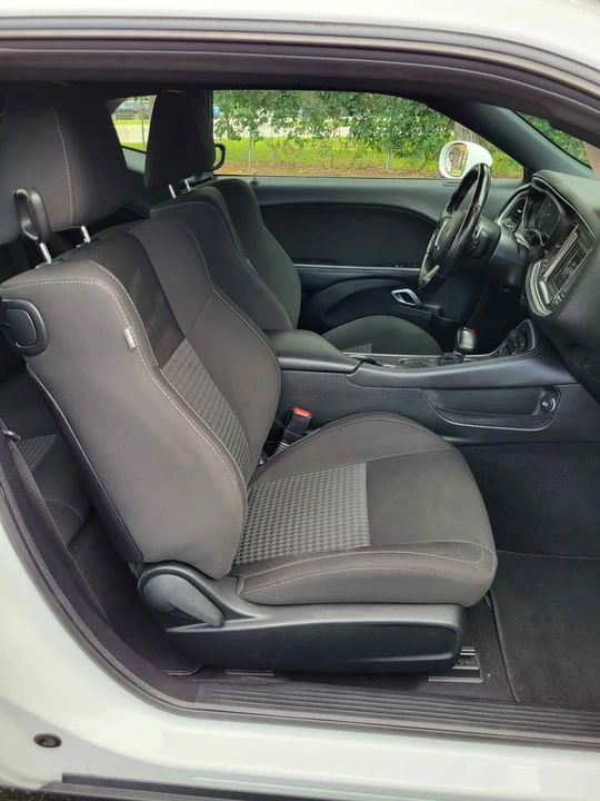 2020 Dodge Challenger 3rd Gen - Image 17 of 20