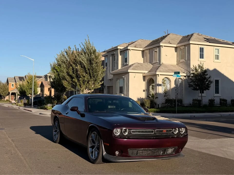 2020 Dodge Challenger 3rd Gen - Image 2 of 10
