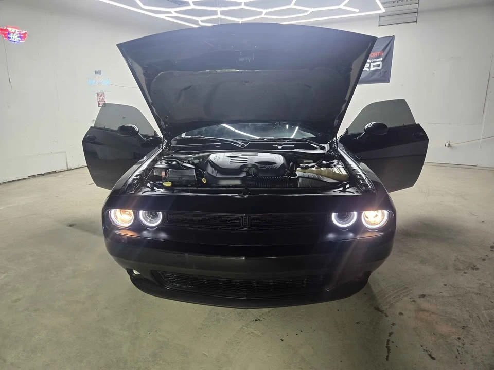2020 Dodge Challenger 3rd Gen - Image 3 of 10