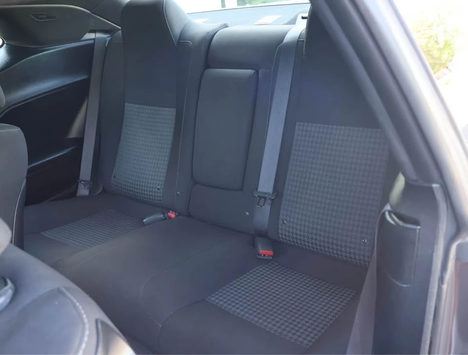 2020 Dodge Challenger 3rd Gen - Image 7 of 8