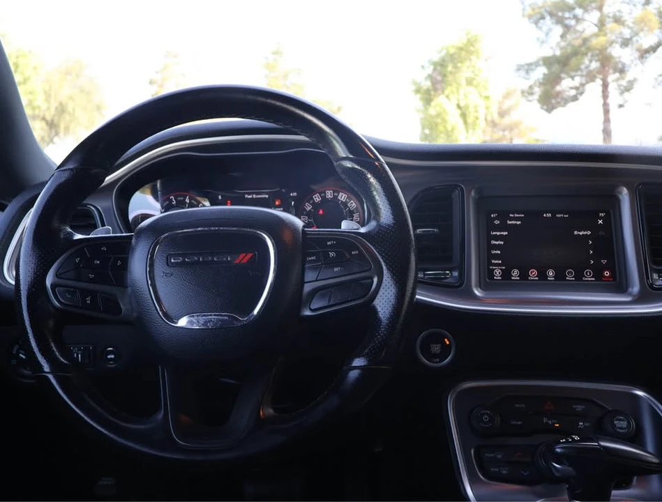 2020 Dodge Challenger 3rd Gen - Image 5 of 8