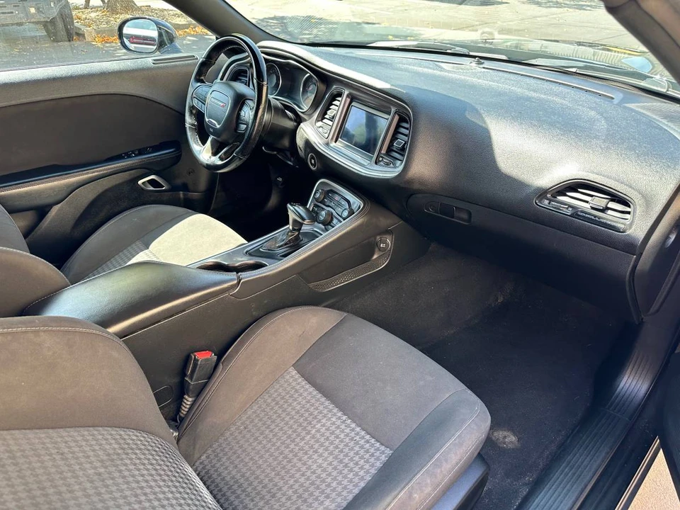 2020 Dodge Challenger 3rd Gen - Image 8 of 10