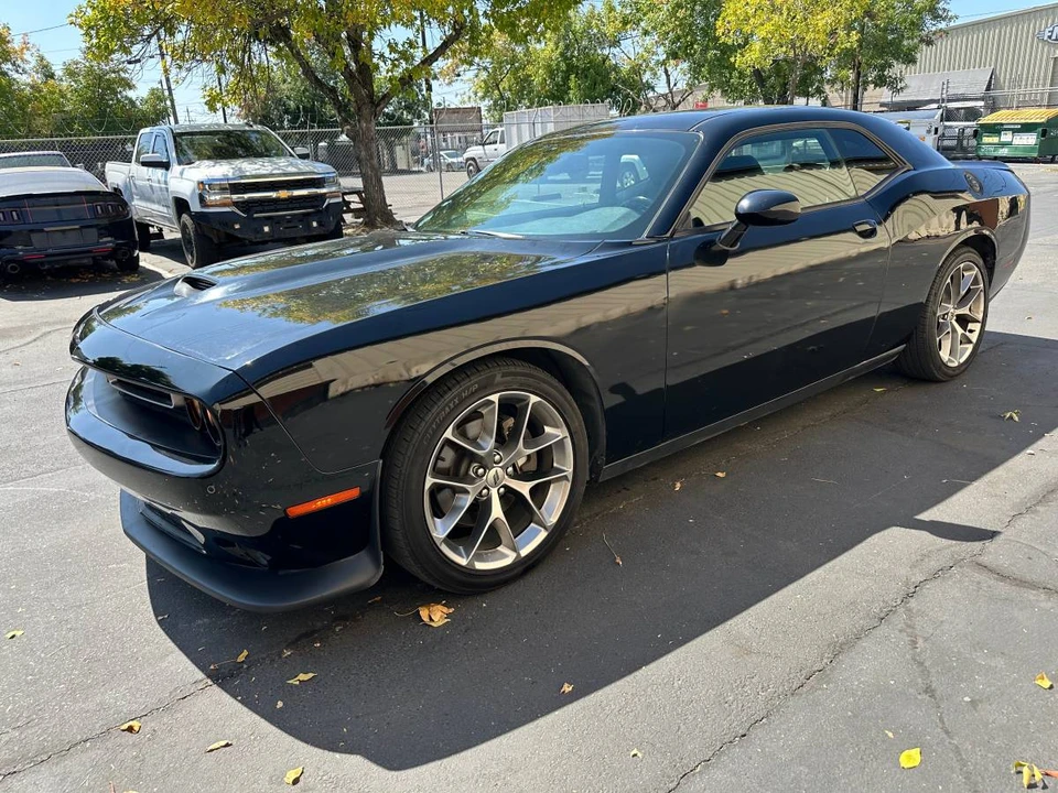 2020 Dodge Challenger 3rd Gen - Image 3 of 10