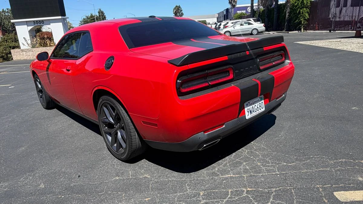 2020 Dodge Challenger 3rd Gen - Image 8 of 10