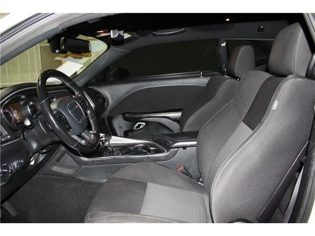 2020 Dodge Challenger 3rd Gen - Image 10 of 20