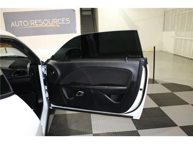 2020 Dodge Challenger 3rd Gen - Image 16 of 20