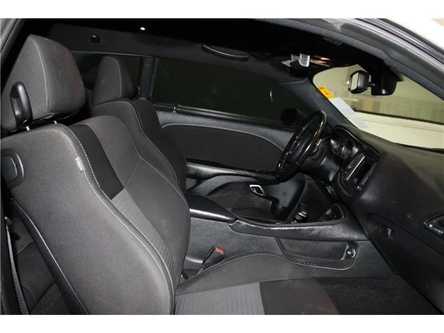 2020 Dodge Challenger 3rd Gen - Image 15 of 20