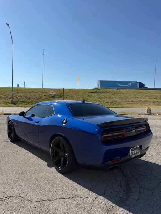 2020 Dodge Challenger SRT Hellcat 3rd Gen - Image 9 of 20