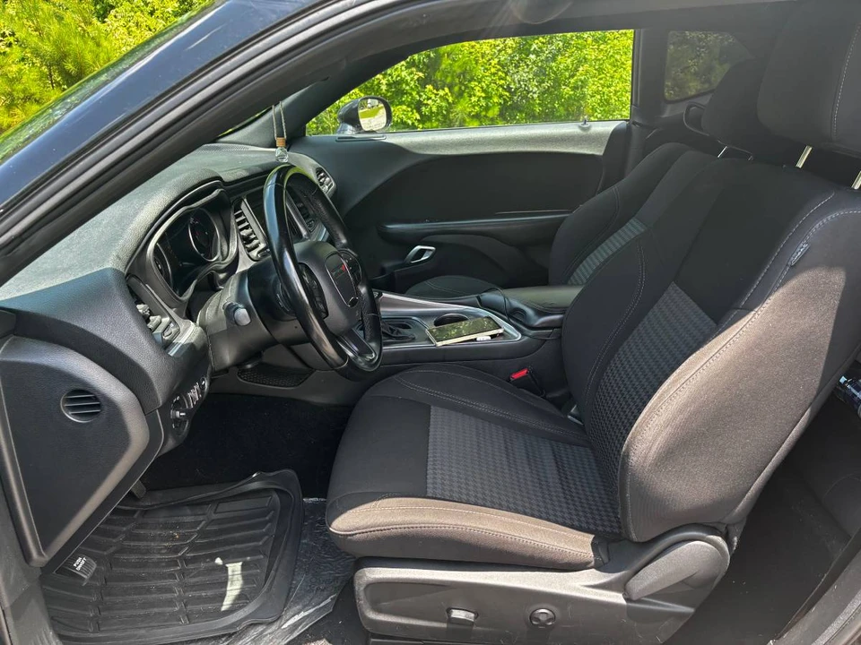 2020 Dodge Challenger 3rd Gen - Image 6 of 8