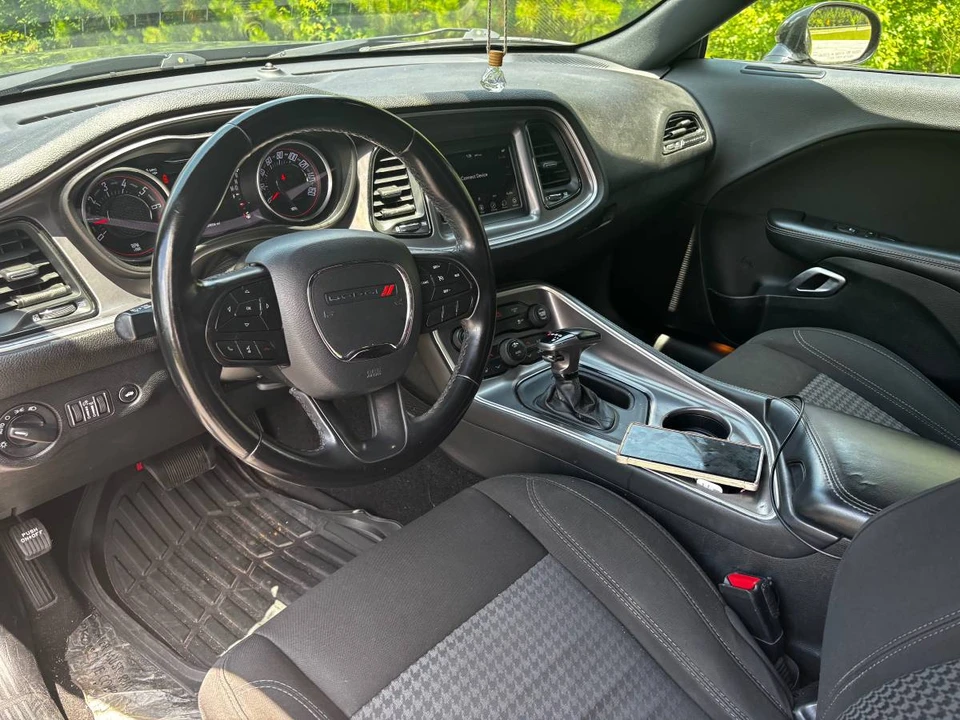 2020 Dodge Challenger 3rd Gen - Image 5 of 8