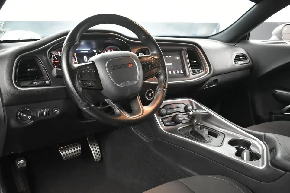 2020 Dodge Challenger 3rd Gen - Image 7 of 8