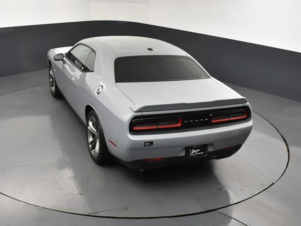 2020 Dodge Challenger 3rd Gen - Image 4 of 8