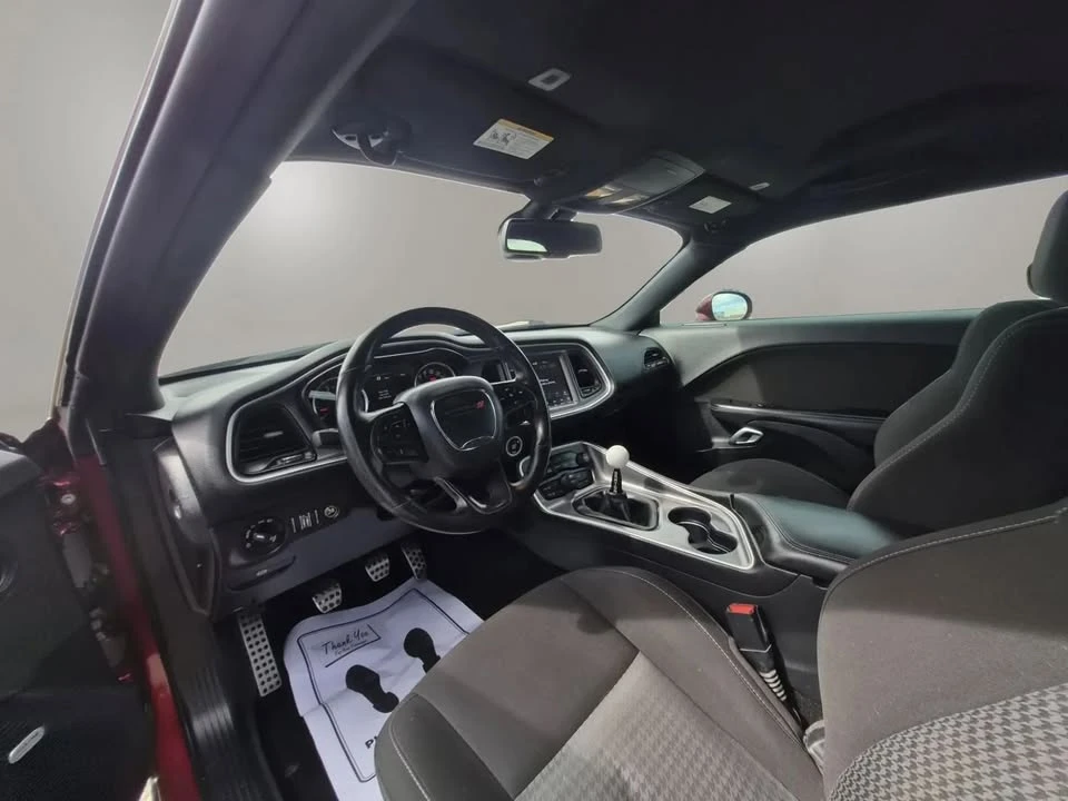 2020 Dodge Challenger 3rd Gen - Image 16 of 17