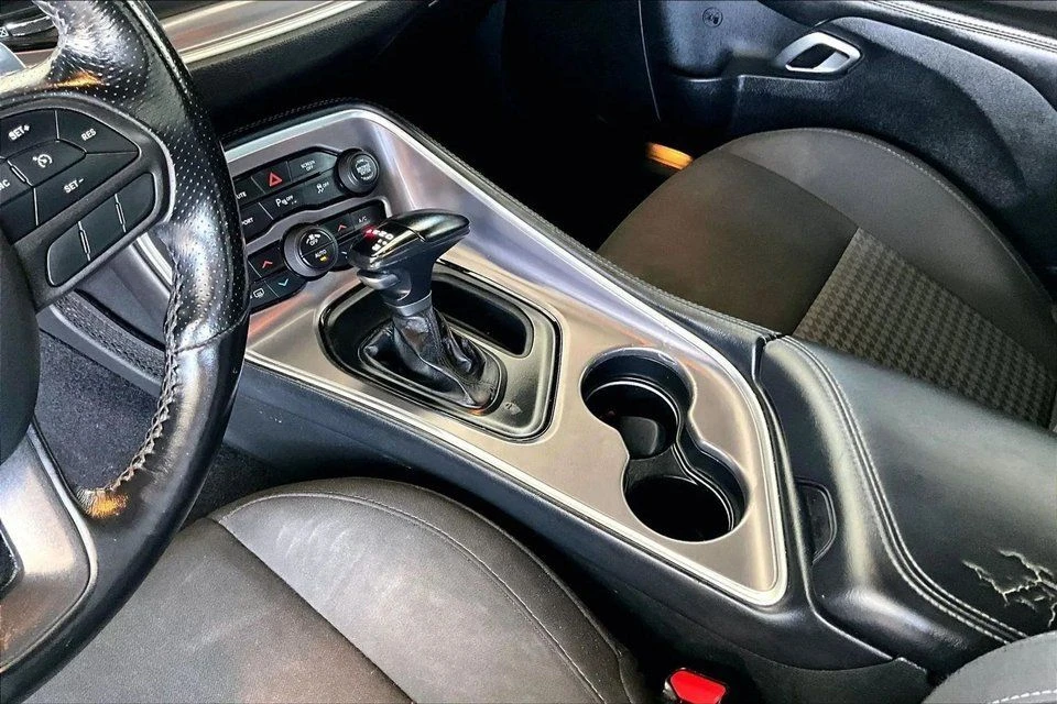 2020 Dodge Challenger 3rd Gen - Image 15 of 20