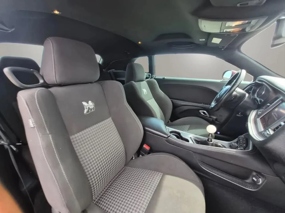 2020 Dodge Challenger 3rd Gen - Image 14 of 17