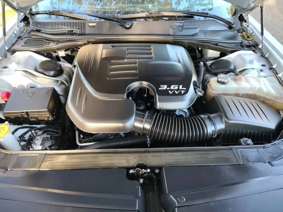 2020 Dodge Challenger 3rd Gen - Image 12 of 13