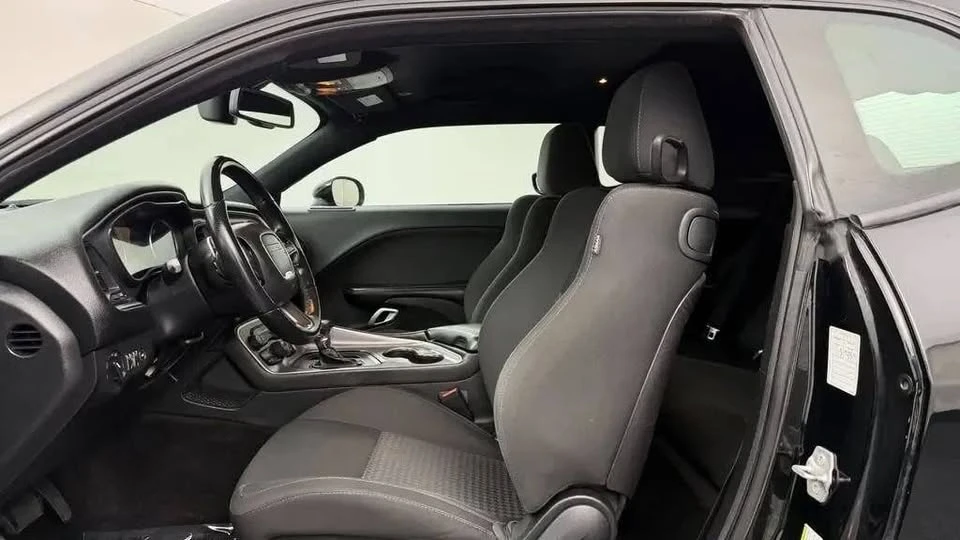 2020 Dodge Challenger 3rd Gen - Image 4 of 10