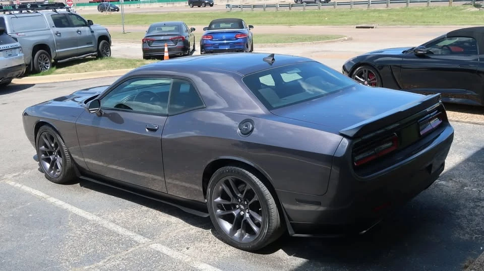 2020 Dodge Challenger 3rd Gen - Image 12 of 20
