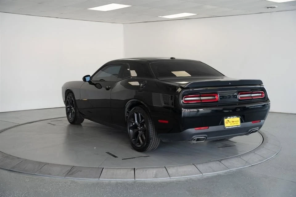 2020 Dodge Challenger 3rd Gen - Image 4 of 16