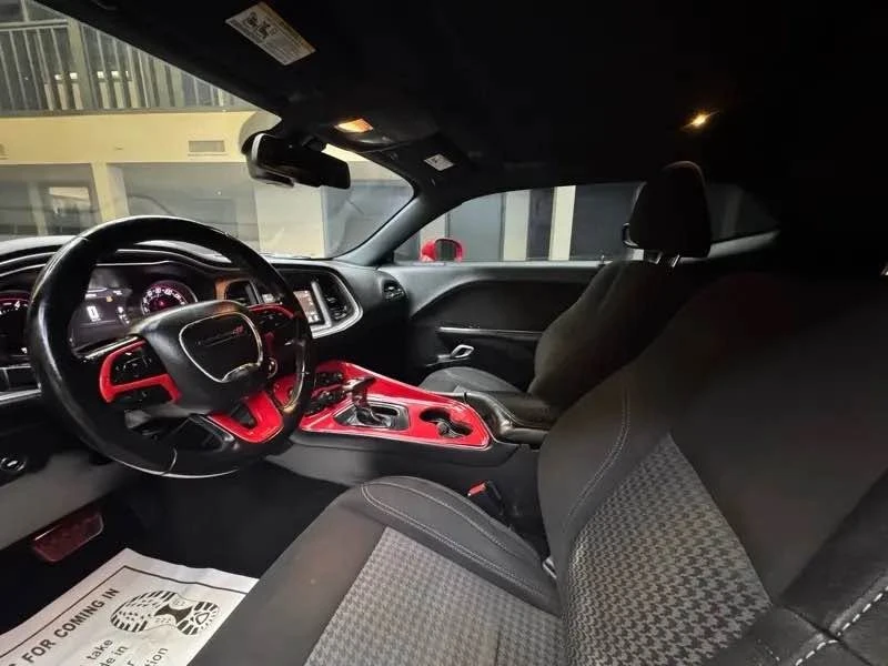 2020 Dodge Challenger 3rd Gen - Image 5 of 6