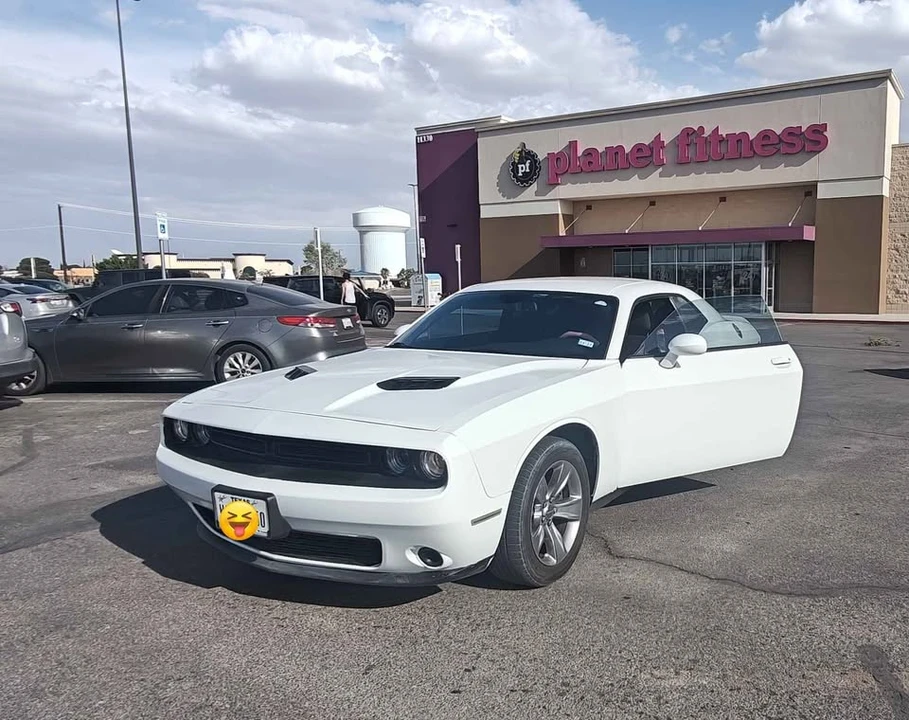 2020 Dodge Challenger 3rd Gen - Image 5 of 6