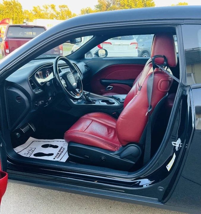 2020 Dodge Challenger 3rd Gen - Image 9 of 20