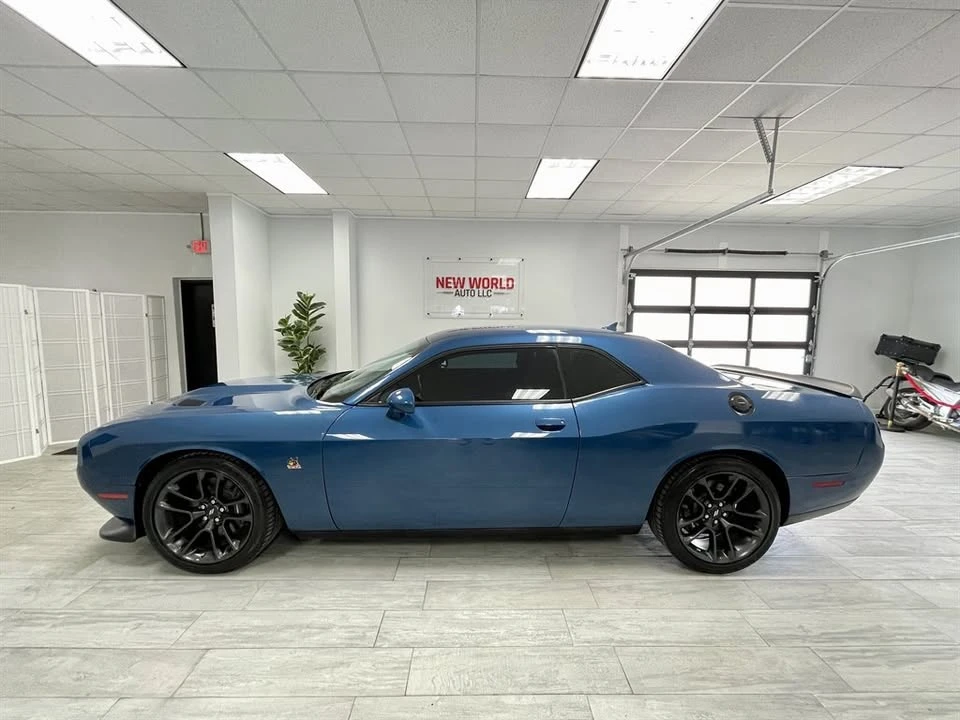 2020 Dodge Challenger 3rd Gen - Image 2 of 20