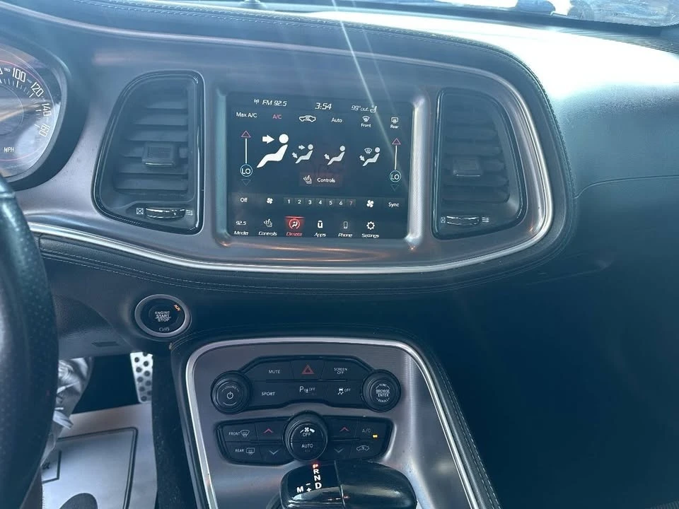 2020 Dodge Challenger 3rd Gen - Image 11 of 17