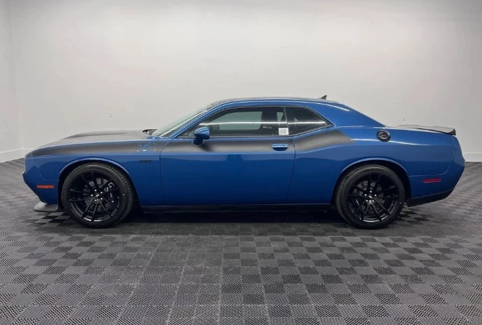 2020 Dodge Challenger 3rd Gen - Image 5 of 12