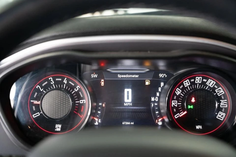 2020 Dodge Challenger 3rd Gen - Image 13 of 16