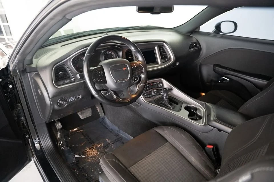 2020 Dodge Challenger 3rd Gen - Image 11 of 16