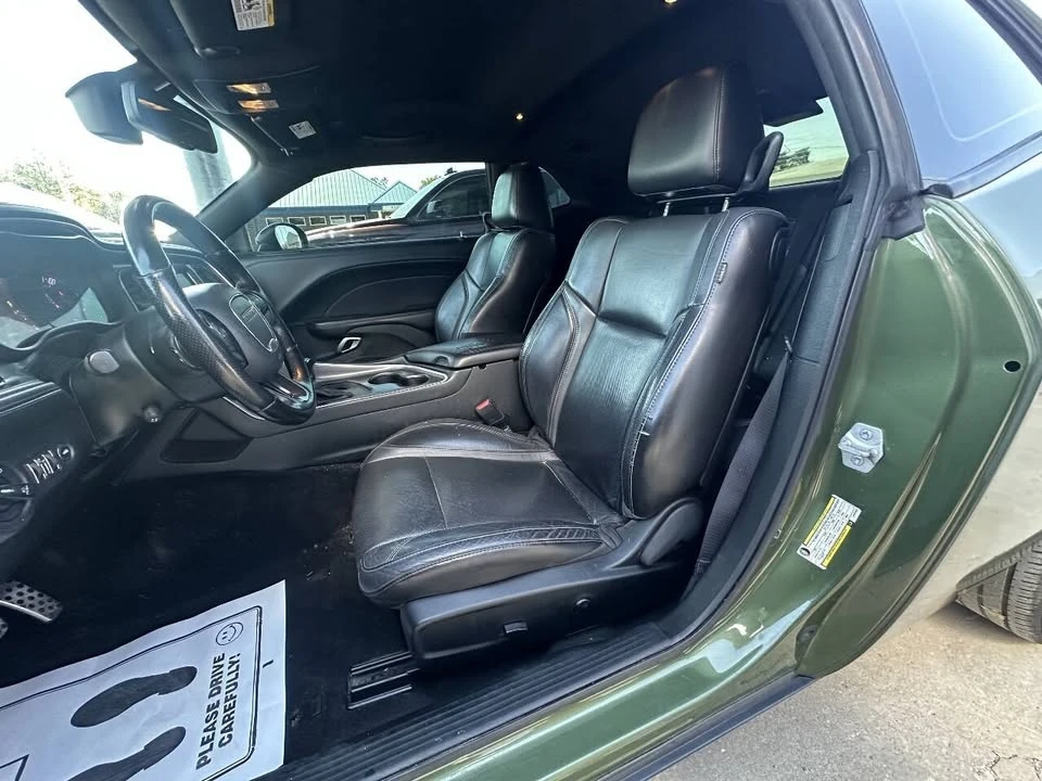 2020 Dodge Challenger 3rd Gen - Image 16 of 17