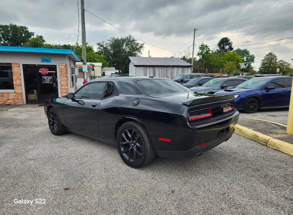 2020 Dodge Challenger 3rd Gen - Image 4 of 11