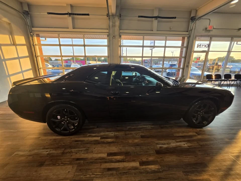 2020 Dodge Challenger 3rd Gen - Image 7 of 12