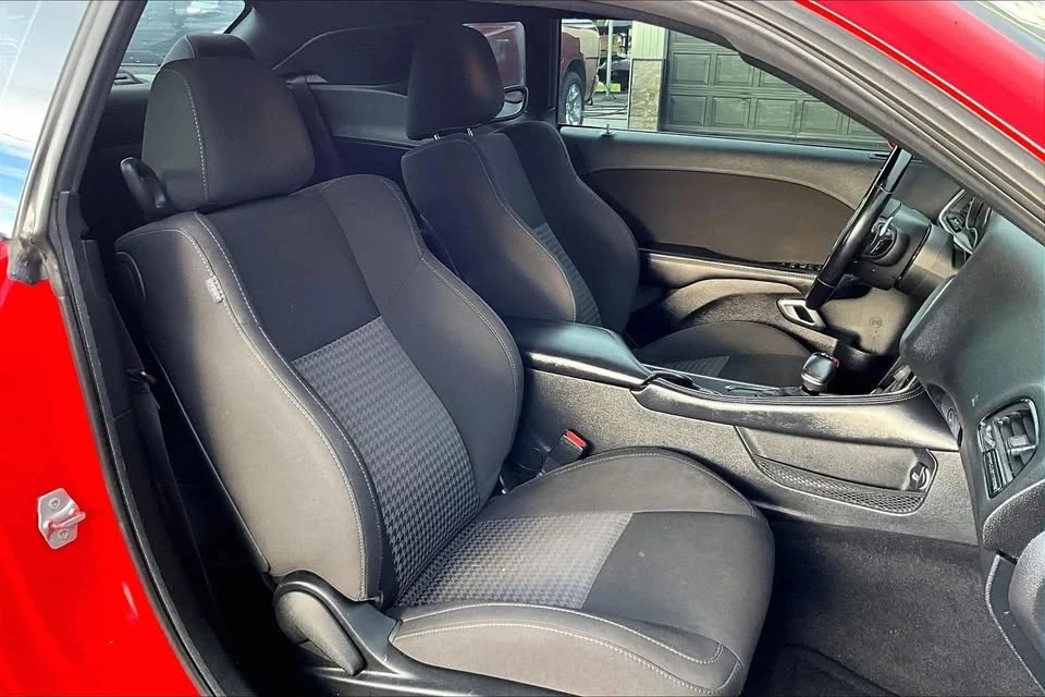 2020 Dodge Challenger 3rd Gen - Image 5 of 5