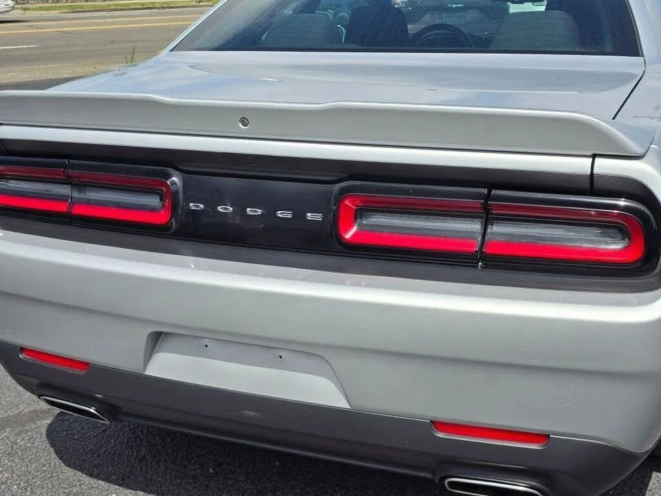 2020 Dodge Challenger 3rd Gen - Image 13 of 20