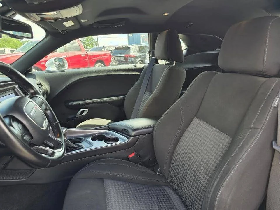 2020 Dodge Challenger 3rd Gen - Image 19 of 20