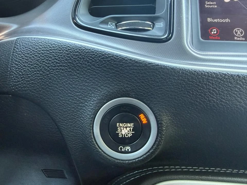 2020 Dodge Challenger 3rd Gen - Image 17 of 20