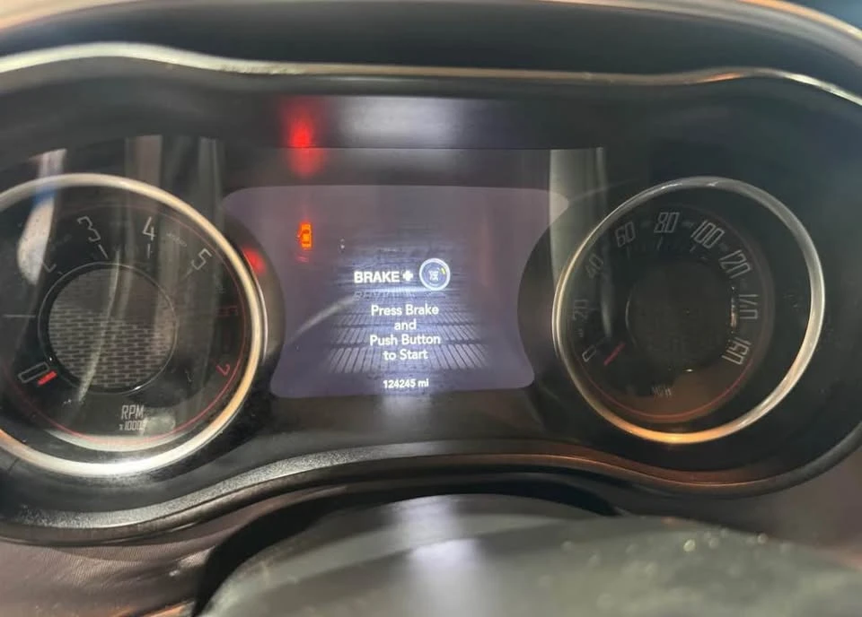 2020 Dodge Challenger 3rd Gen - Image 8 of 10