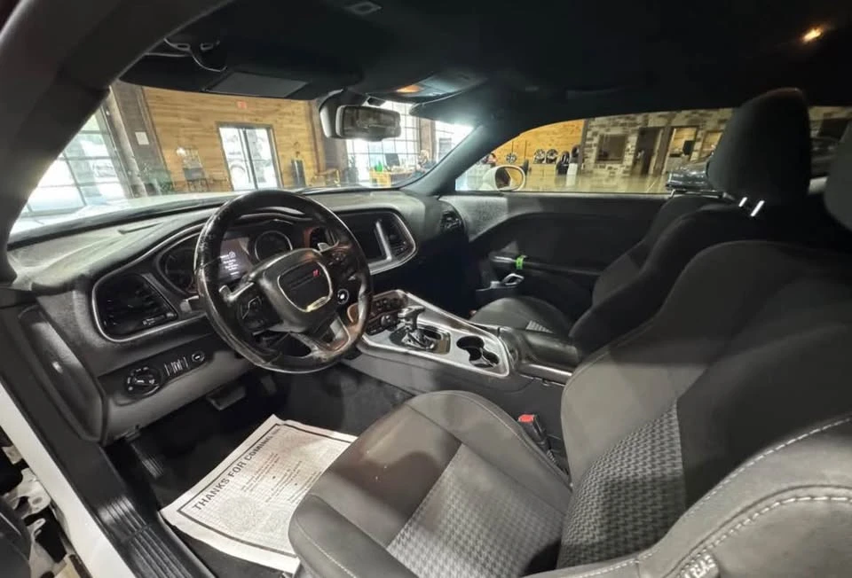 2020 Dodge Challenger 3rd Gen - Image 6 of 10
