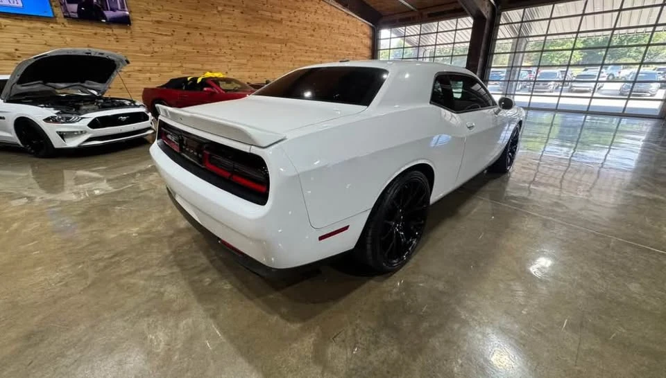 2020 Dodge Challenger 3rd Gen - Image 2 of 10