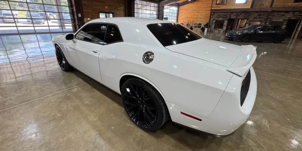 2020 Dodge Challenger 3rd Gen - Image 3 of 10
