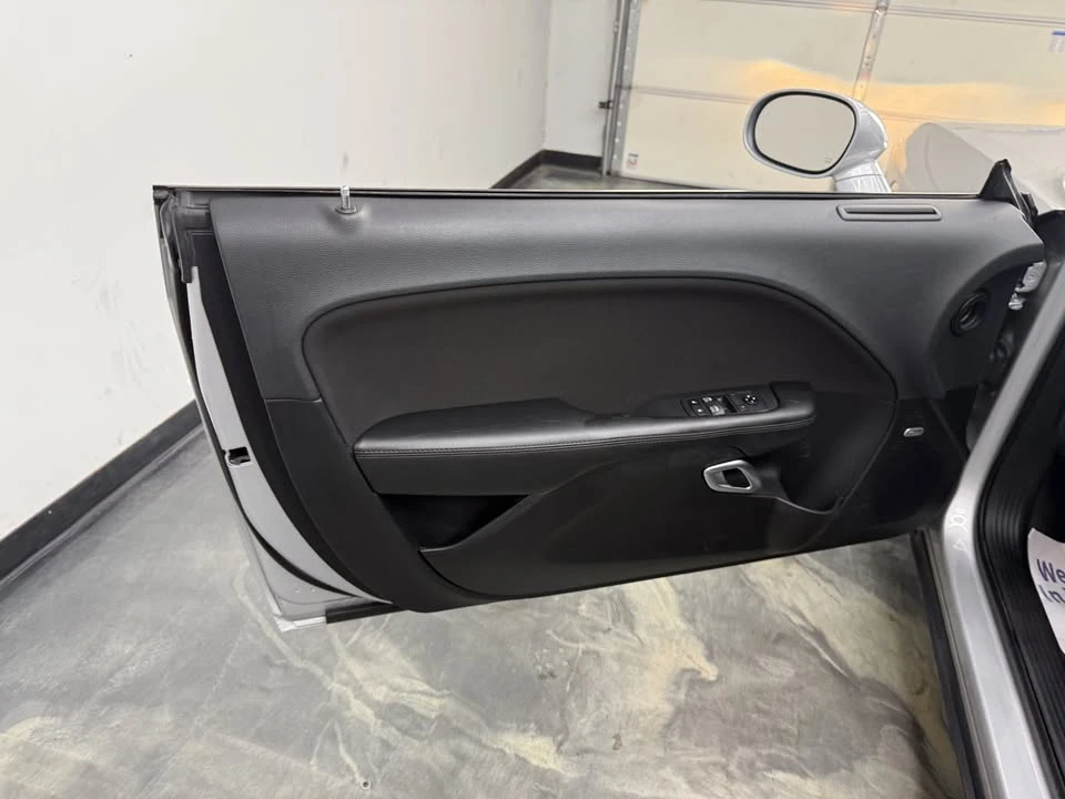 2020 Dodge Challenger 3rd Gen - Image 7 of 20