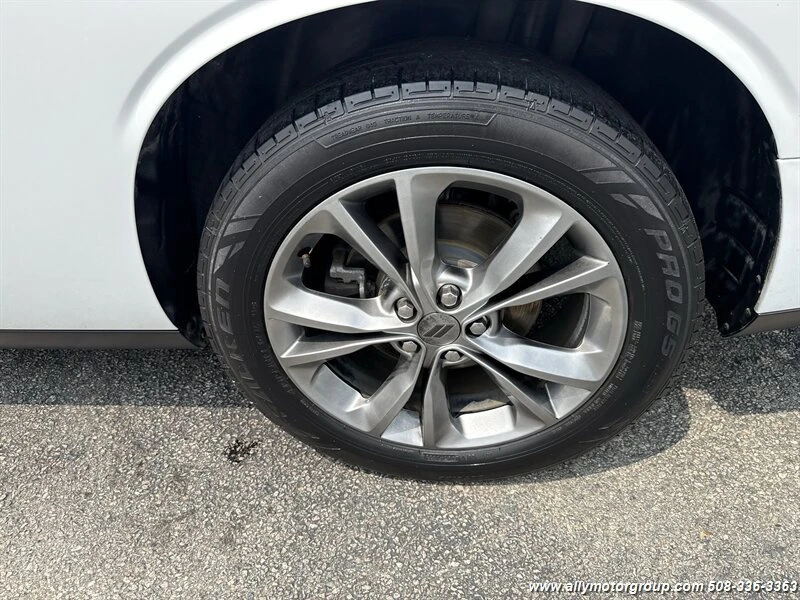 2020 Dodge Challenger 3rd Gen - Image 9 of 19