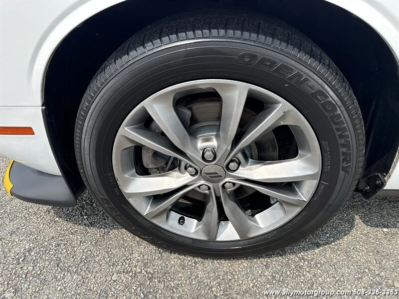 2020 Dodge Challenger 3rd Gen - Image 8 of 19