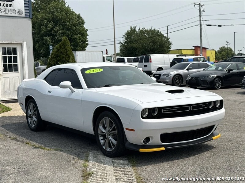 2020 Dodge Challenger 3rd Gen - Image 2 of 19