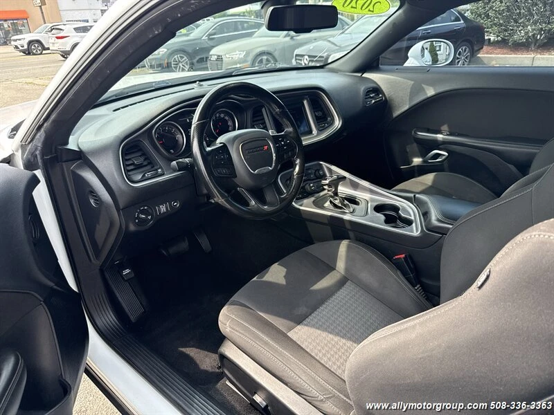 2020 Dodge Challenger 3rd Gen - Image 15 of 19
