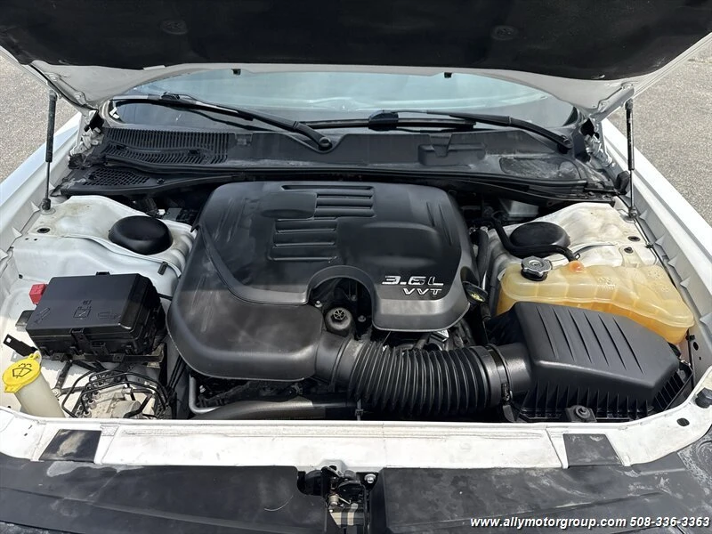 2020 Dodge Challenger 3rd Gen - Image 14 of 19