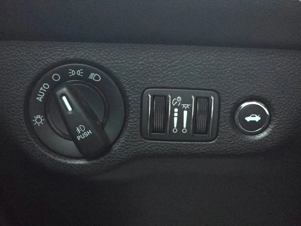2020 Dodge Challenger 3rd Gen - Image 20 of 20