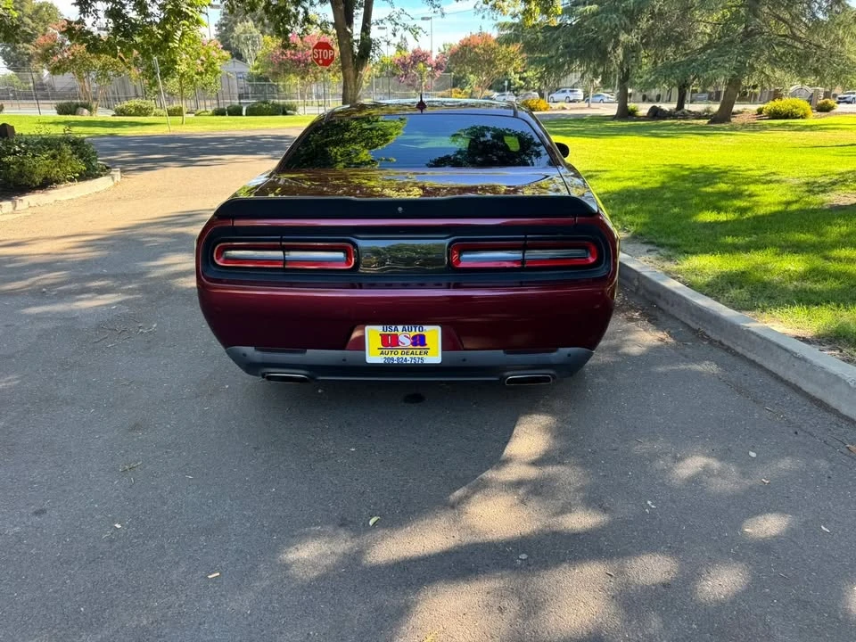 2020 Dodge Challenger 3rd Gen - Image 4 of 10